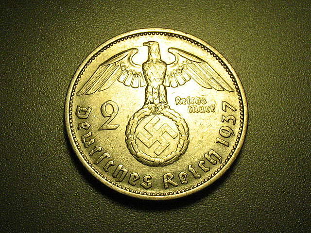 3708255.jpg