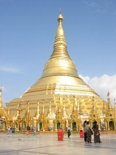 2846858-Travel_Picture-Shwe_Dagon_Pagoda.jpg