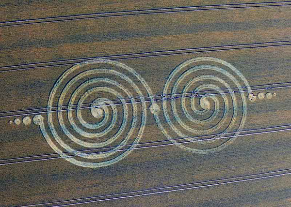 Windmill Hill, Nr Avebury Trusloe, Wiltshire. Reported 13th July 2011.jpg