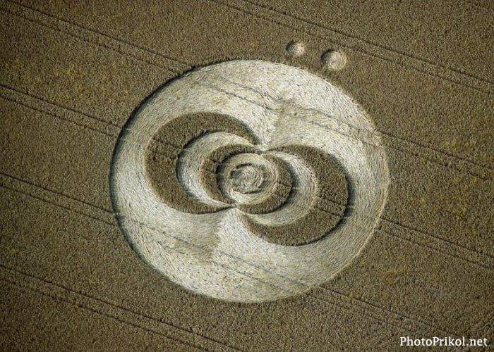 1305826040_crop_circles_photos-32.jpg