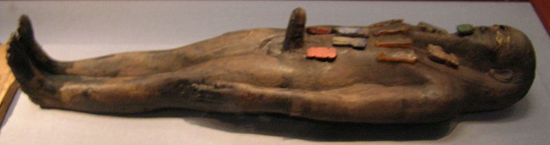 800px-Osiris_statuette_cropped.jpg