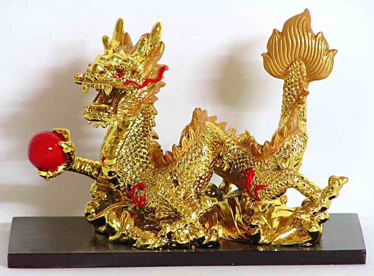 golden-chinese-dragon-holding-red-ball-BT32_l.jpg
